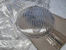 NOS Mercedes Hella Fog Light Lens W114 W115 0028261590 0018261690 114EL49634