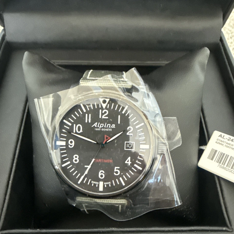 Alpina Startimer Pilot Black Dial Men's Watch Item No. AL-240B4FBS6 - Image 2 of 4