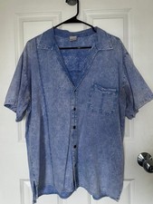 Men  s Denim Short Sleeve Button-Up Shirt