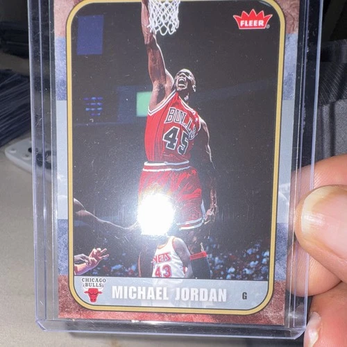 Jordan 2007 Fleer Base Set Jordan #45