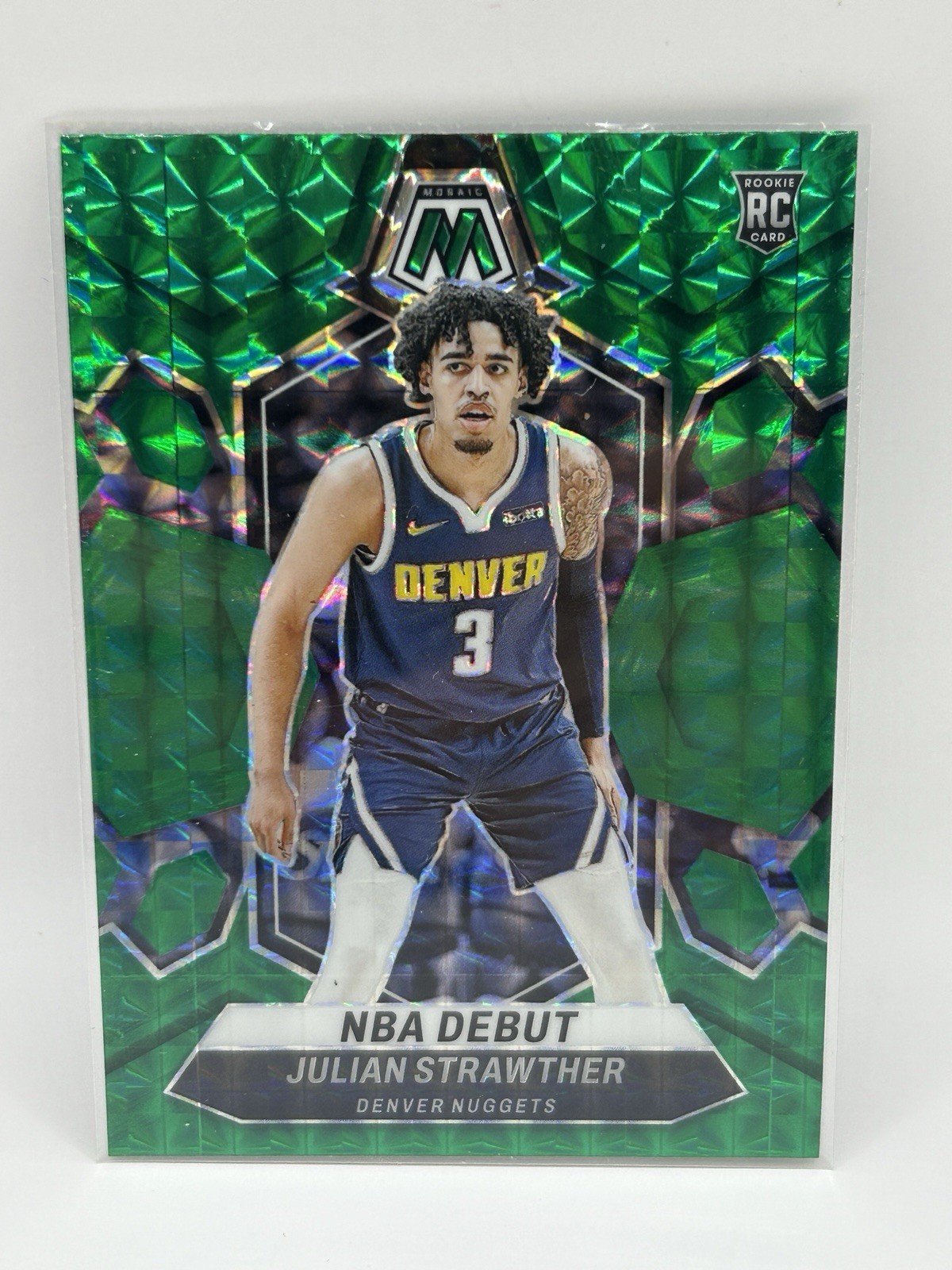2023-24 Panini Mosaic Julian Strawther RC #256 Rookie Green Parallel Nuggets