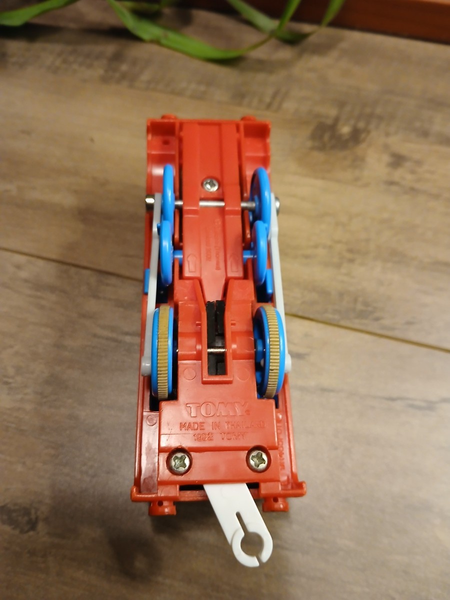 TOMY Trackmaster Thomas The Train 1992 2002 Tomica Motorized
