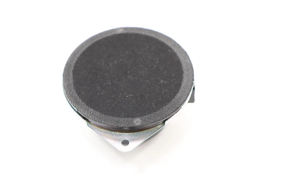 Altavoz puerta trasera derecha o izquierda Chrysler Pacifica 2017-2025 OEM 05064359AB Foto 4 de 4