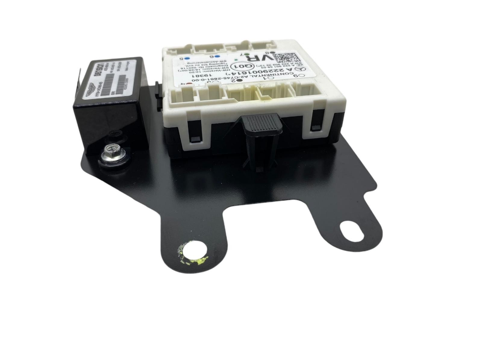 2019-2023 ASTON MARTIN VANTAGE FRONT RIGHT PASSENGER DOOR CONTROL MODULE SET x2