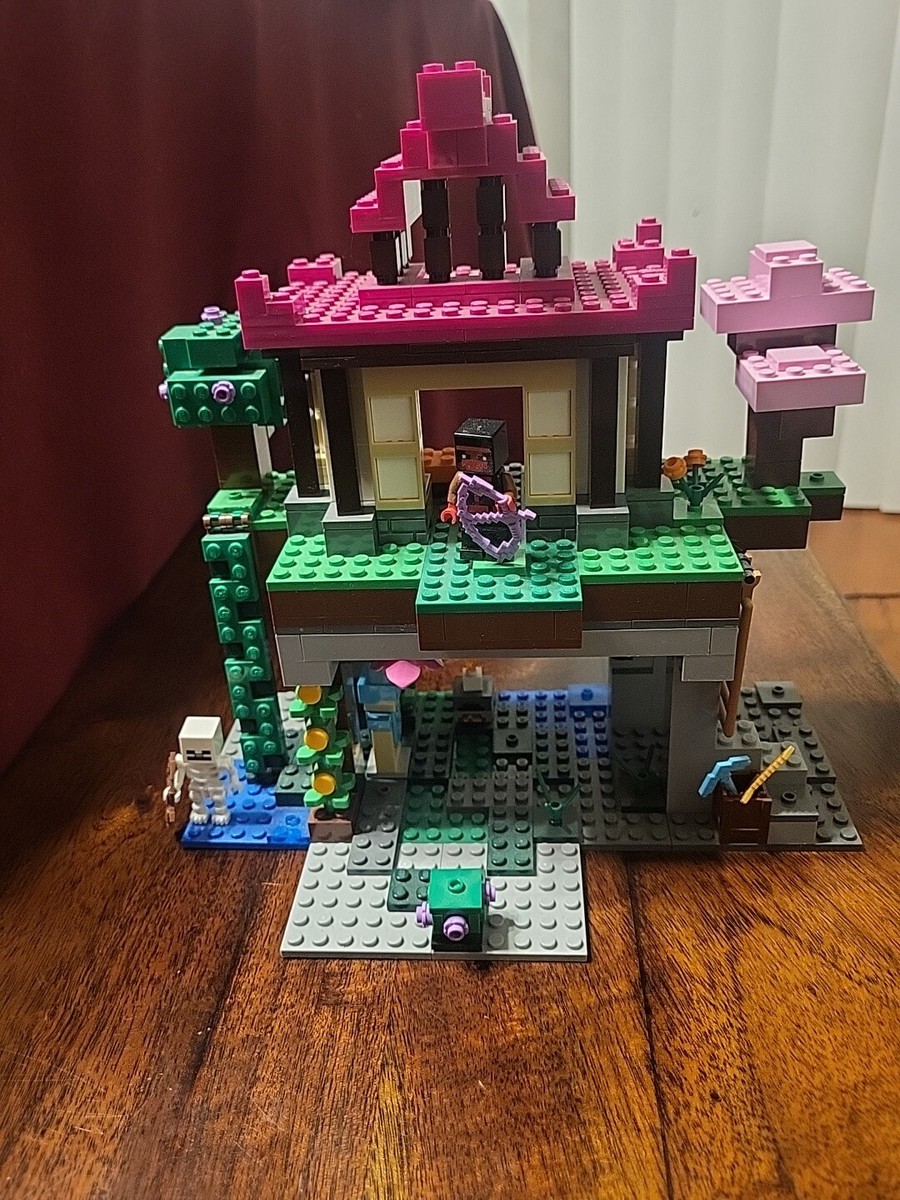 LEGO Minecraft: The Training Grounds (21183) 673419358538| eBay