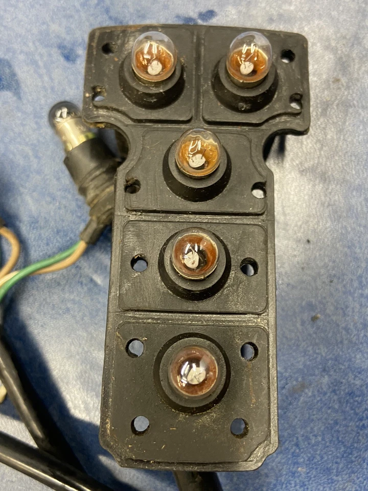 Honda CB650 CB 650 H784 1981. arnés cableado luz central soporte calibre Foto 4 de 4