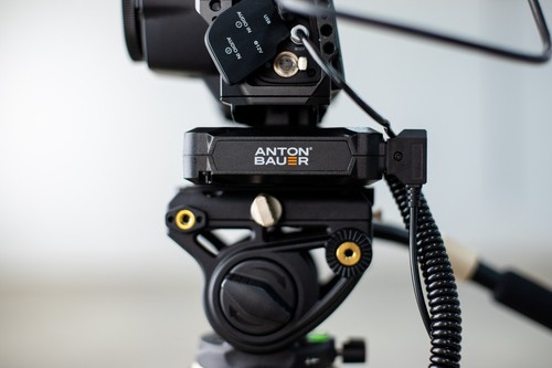 Blackmagic Pocket Cinema Camera 6K Pro (EF Mount) and Smallrig Cage NEAR MINT - Picture 7 of 16