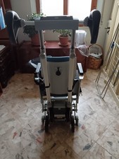 MONTASCALE A RUOTE CON POLTRONA DISABILI E ANZIANI PER TUTTE LE SCALE