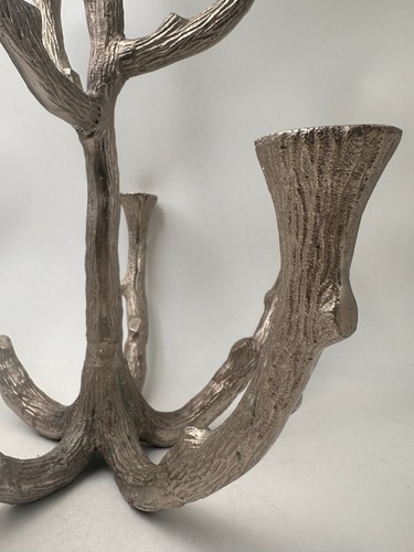 Bougeoir sculptural naturaliste à neuf bras de lumières en aluminium - Picture 3 of 7