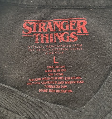 T-shirt Stranger Things uomo taglia L poster design grafica - Foto 3 di 3