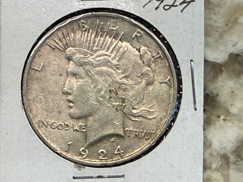 1924 PEACE SILVER DOLLAR