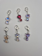 Cute Clip Cat Charm for Keys/Bag Other Accessories Brand New in Red or yellow