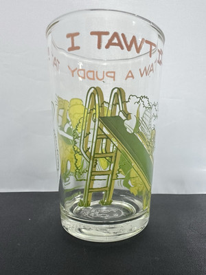 Vintage 1974 Warner Bros.  I Tawt I Saw a Puddy Tat  Tweety Bird Juice Glass EUC