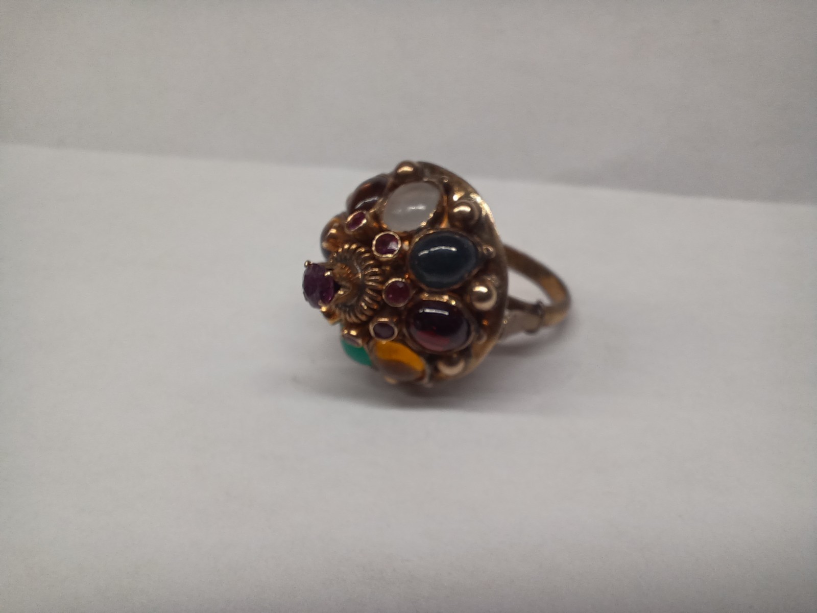 Vintage 10k Ruby / Gemstone Ring - image 15
