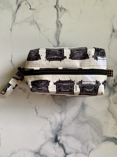 BirdLegBags Two Skein Typewriter Knit Crochet Yarn Storage Project Bag Caribiner