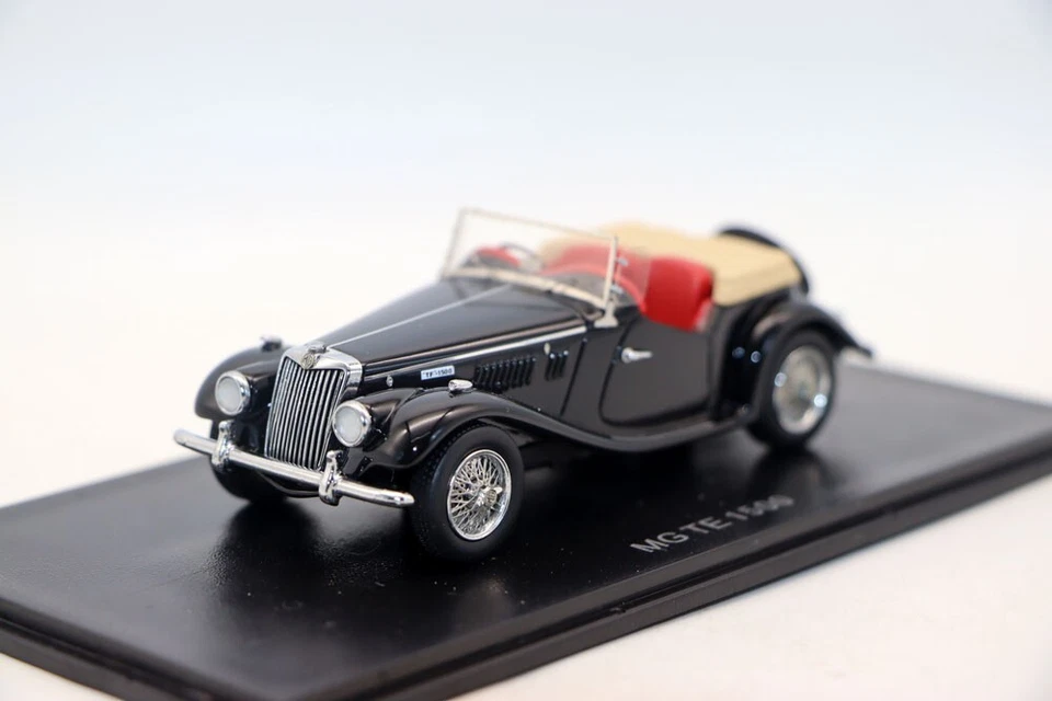 Resin Car Models 1/43 MG TE 1500 Toys for collection gift - Image 3 of 4