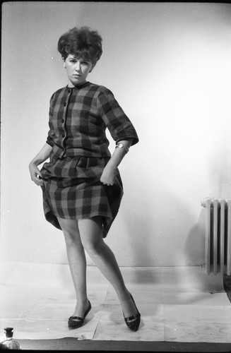 LOT 4x négatif vintage beaux-arts ! fille posant en bas nylon, années 1970 jambes - Photo 2 sur 4