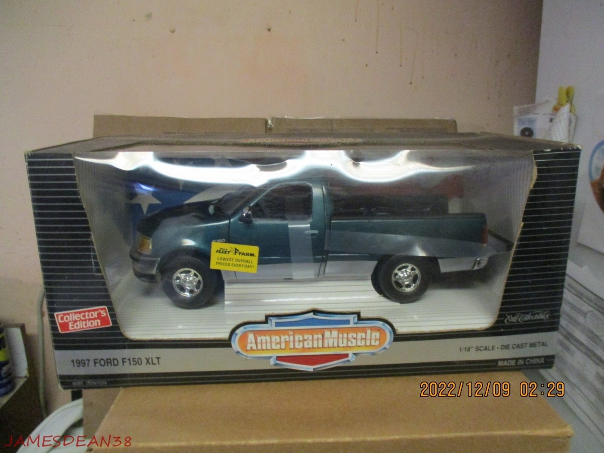 2004 F150 Ertl F150 Diecast Model ERTL Ford F-150 XLT Pick Up