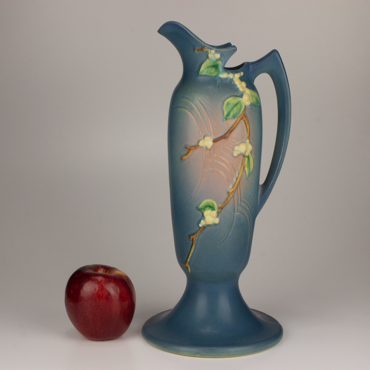 Roseville Vintage Pottery Snowberry Tankard/Pitcher, Shape 1TK-15