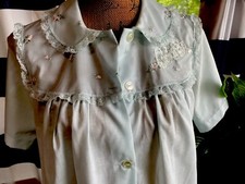 VTG Sears Perma-Prest Aqua Blue Embroidered Rosebuds Lace Button Night Gown S/M