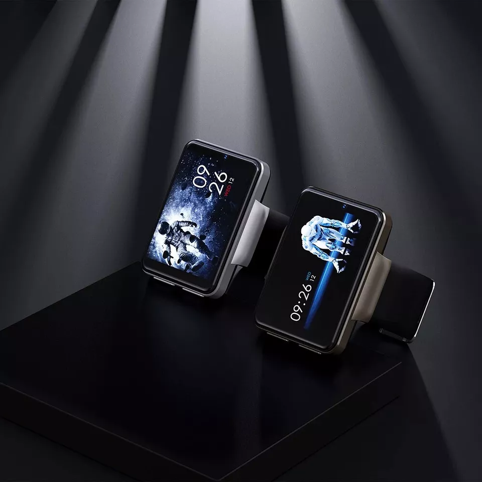 DM101 Big Screen Android 4G Smart Watch for Men Women Dual Camera GPS, WiFi - Image 4 of 4