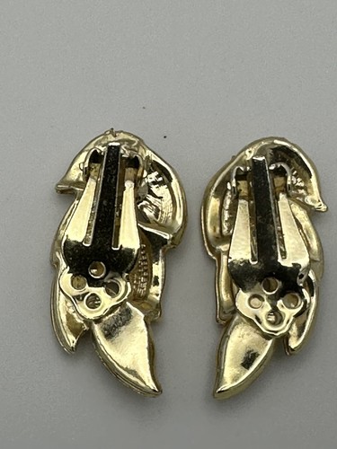 Vintage Kramer Earrings Clip On Etched Silver Gold Tone Leaf Design - Picture 5 of 5