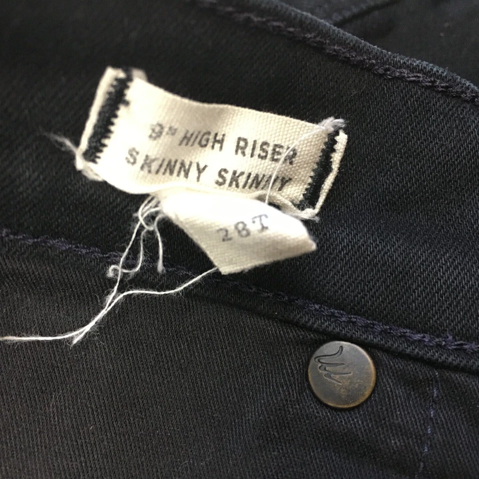 Pantalones de mezclilla ajustados de 5 bolsillos MADEWELL para mujer talla 28 altos negros de 9" Foto 3 de 4