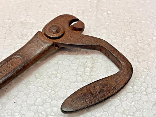 Vintage Old Bahco 38 Nail Puller Cast Iron Carpentry Tool Made In Sweden - Picture 6 of 9