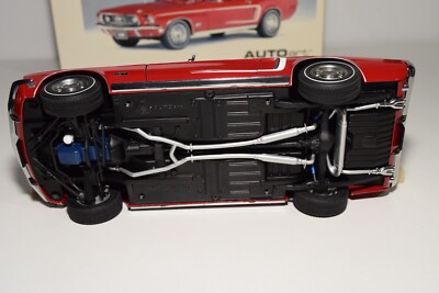 B7 1:18 AUTOART AUTO ART 72801 FORD MUSTANG GT 390 '68 1968