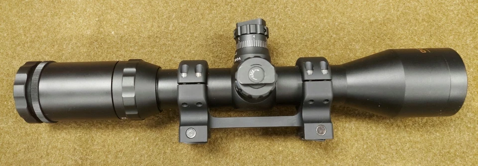 Mira para rifle Konuspro M30 1,5x-6x44 con montaje DNZ Freedom rojo/azul #7285 táctico Foto 3 de 4