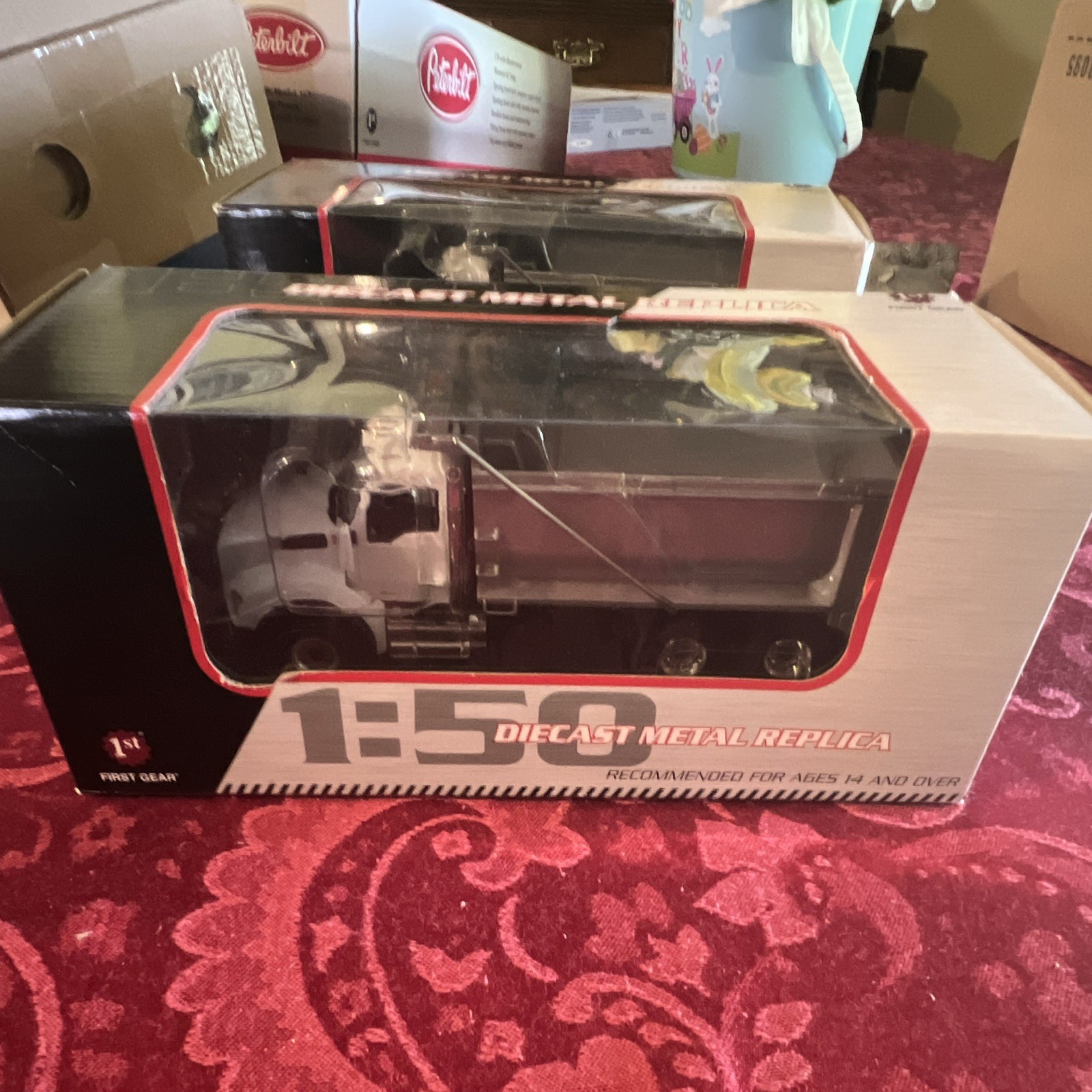 First Gear 1:50 Kenworth T880 Dump Truck Diecast Metal White/Silver Unopened