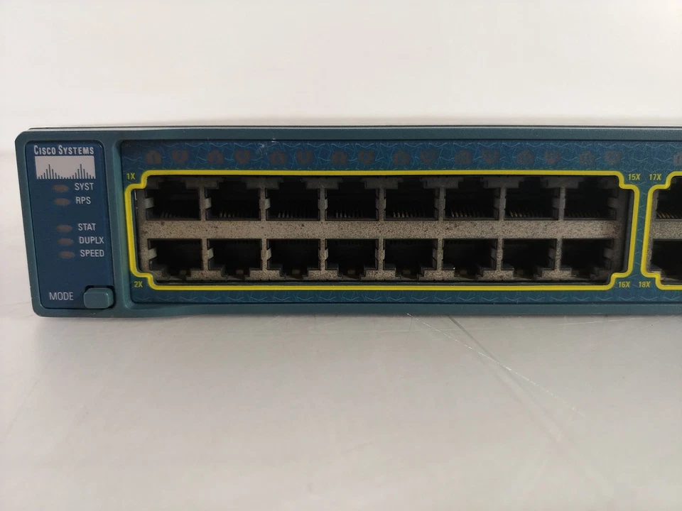 Cisco Catalyst 3560G WS-C3560G-48TS-S 48-Port Gigabit Managed Ethernet Switch - Image 4 of 4