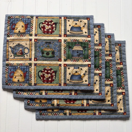 Debbie Mumm Reversible Fabric Placemats Set of 4 Teapot Bee Quilted Blue 14x12