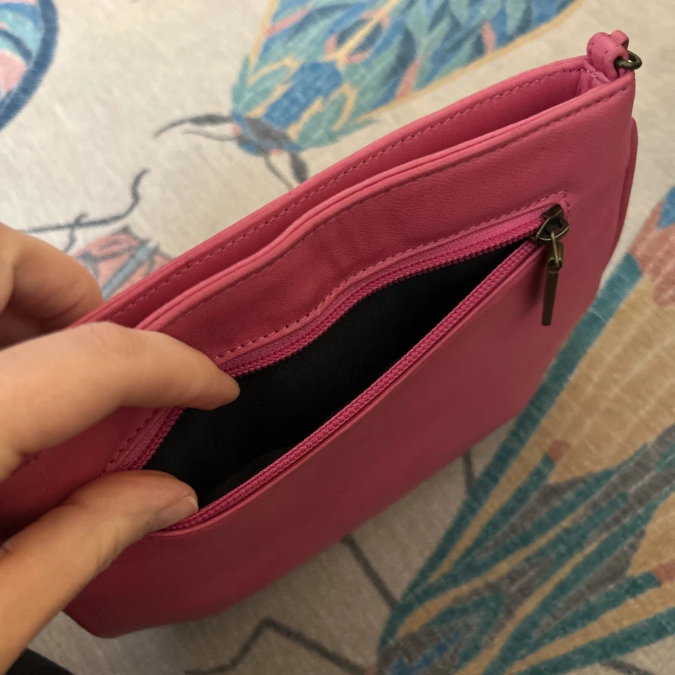 Bolso/cartera de hombro Van Eli de cuero rosa pequeño de 3 bolsillos con correa de hombro de cadena Foto 3 de 4