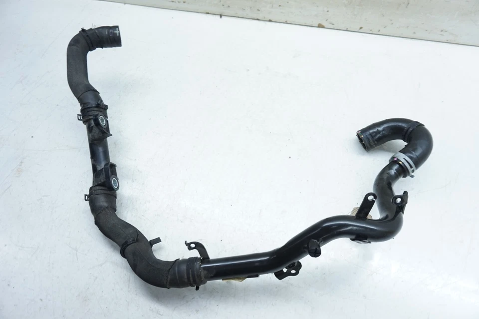 2016-2023 Jaguar XF OEM Coolant Water Pump Coolant Hose Line - Image 3 of 4