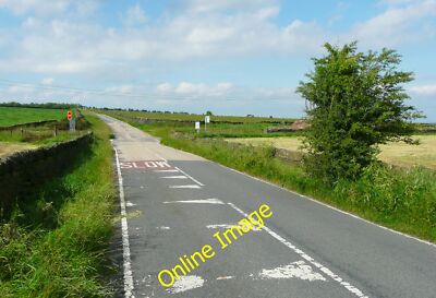Foto 6x4 Arborary Lane nähert sich einer Kreuzung Blackmoorfoot Es geht weiter c2014