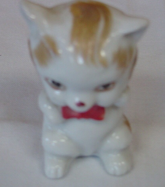 VINTAGE CAT FIGURINE MADE IN JAPAN eBay