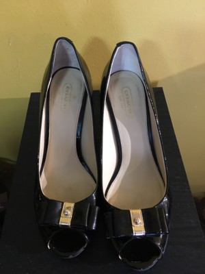 COACH EMMA BLACK PATENT LEATHER PEEP TOE WEDGE W