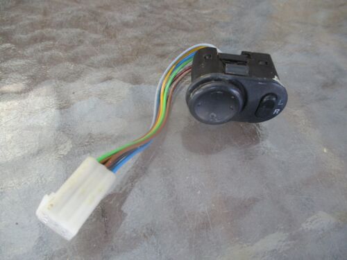 GENUINE VS ELECTRIC MIRROR SWITCH ASM #92052485 - Picture 2 of 12