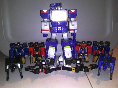 Hasbro Takara Toyhax Transformers Titans Return Soundwave With Minions Lot of 10