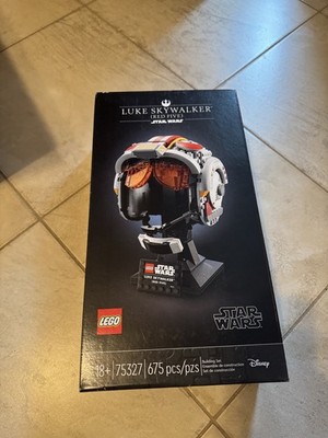 LEGO Star Wars: Luke Skywalker (Red Five) Helmet (75327)