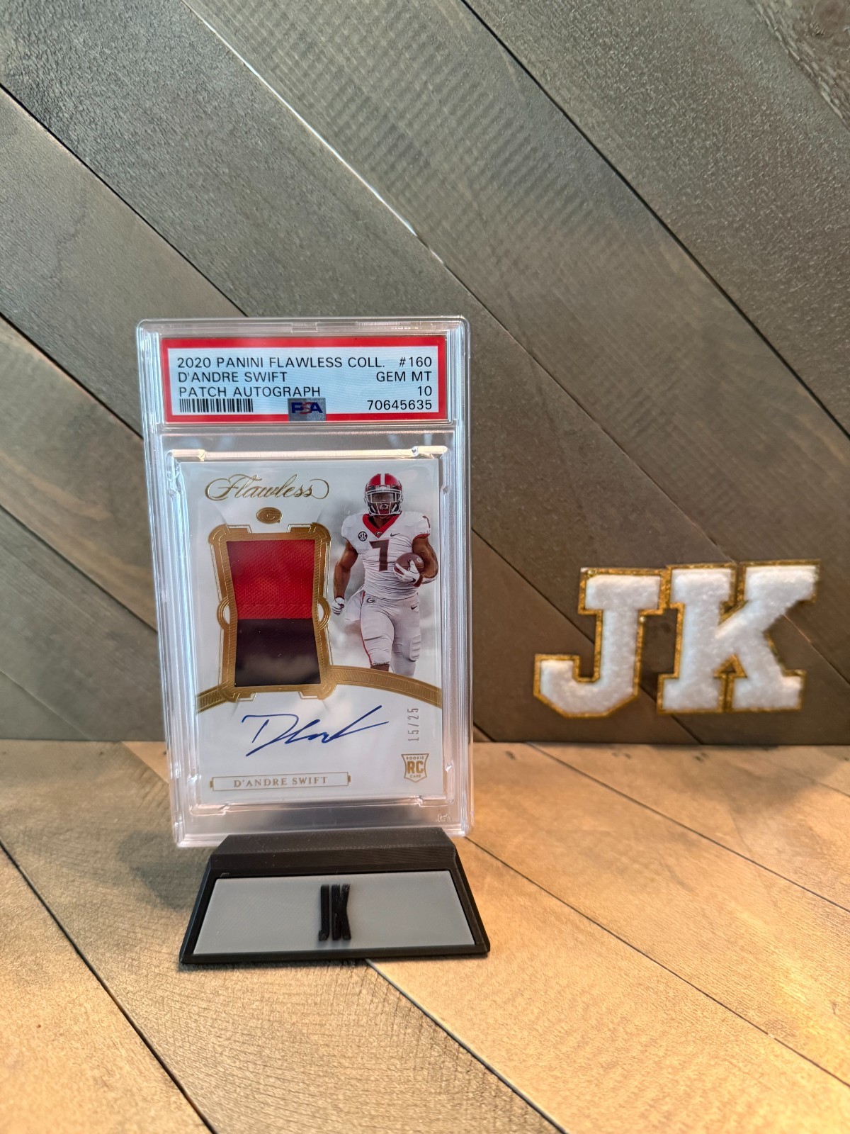 2020 Panini Flawless Collegiate D'Andre Swift Rookie Patch Auto RC #15/25 PSA 10