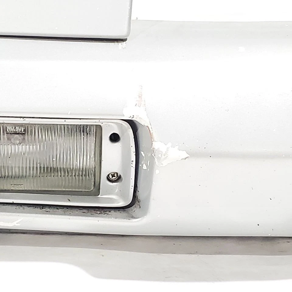 Parachoques delantero completo Starion Conquest Chrysler 1984 1989 OEM necesita pintura Foto 2 de 4