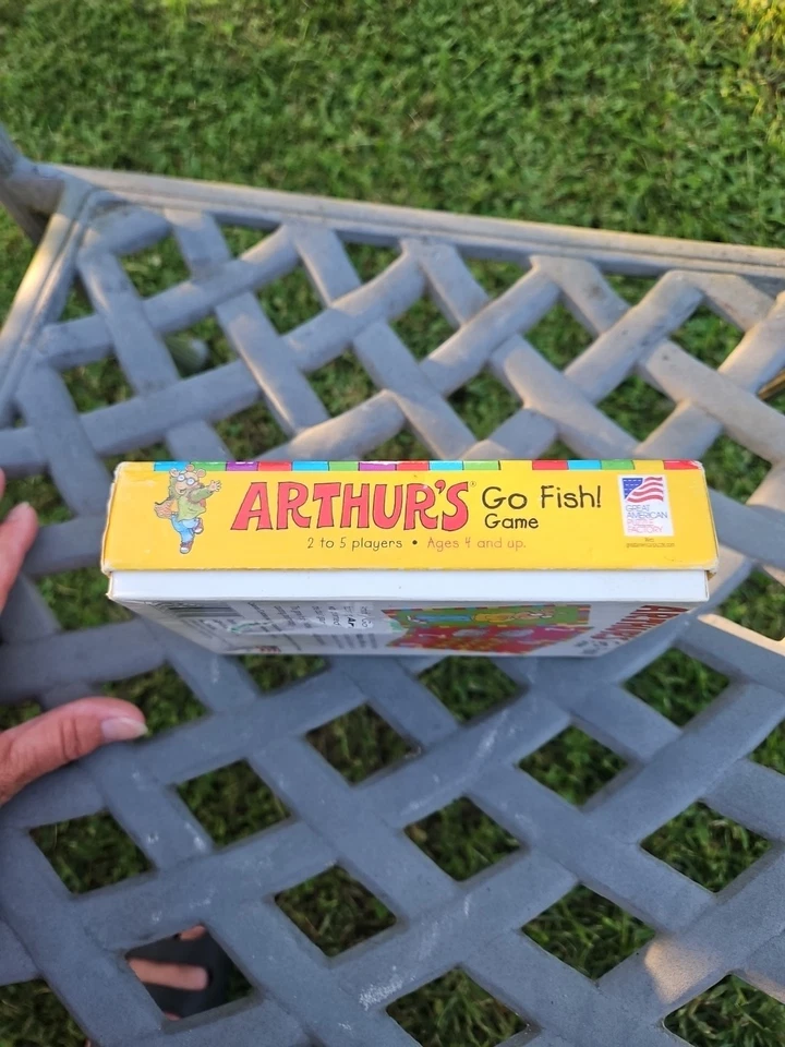 Arthur's Go Fish Game Great American Puzzle Factory 1998 - Image 4 of 4