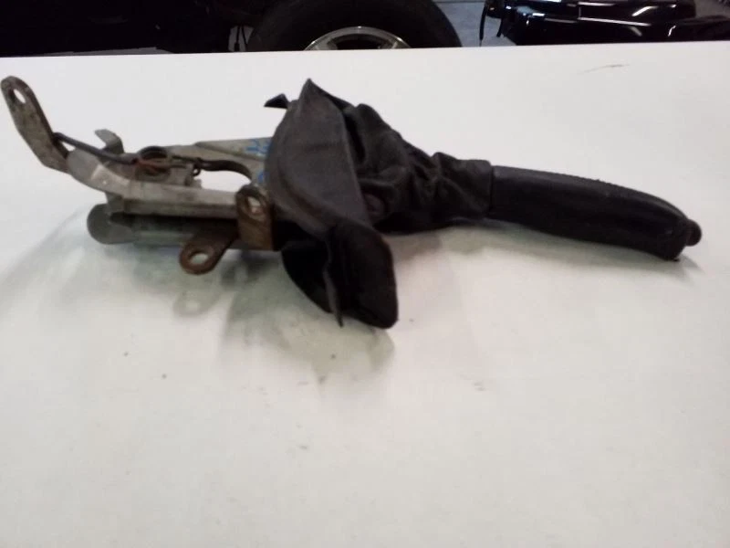 Emergency Parking Brake Handle Lever | Fits 01 02 03 BMW 525i 528i 530i 540i - Image 2 of 4