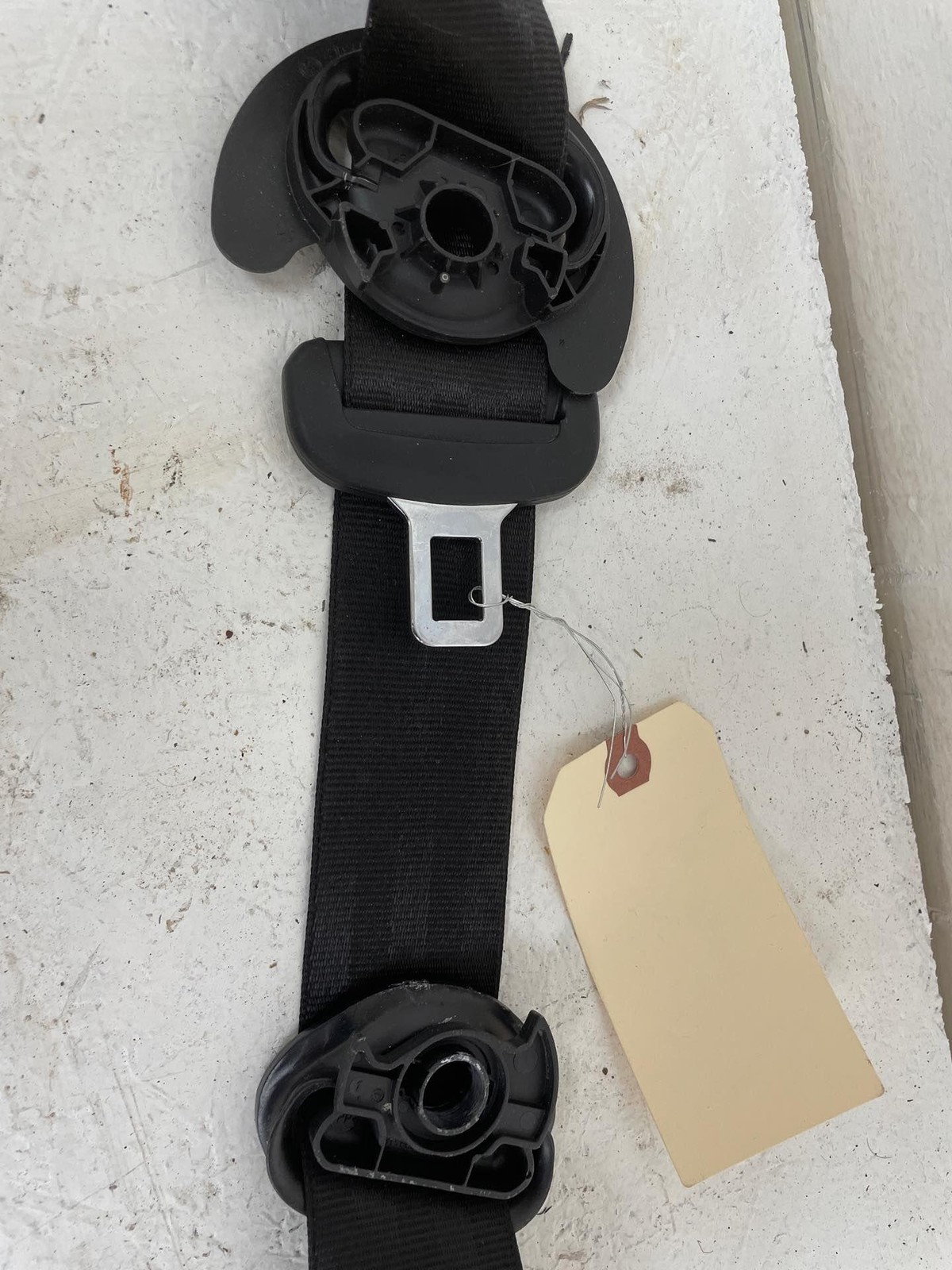 2016-2020 BENTLEY BENTAYGA FRONT DRIVER SIDE SEATBELT RETRACTOR ASSEMBLY BLACK