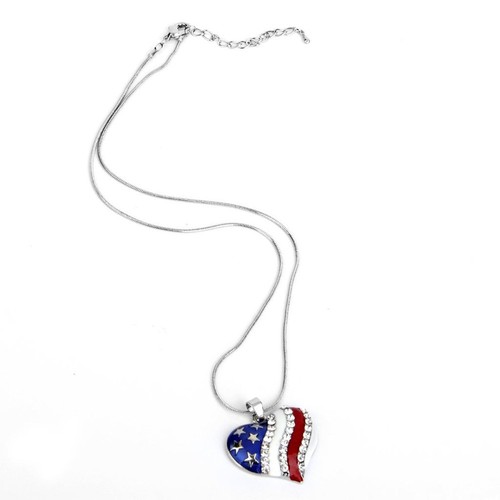 Collier pendentif cœur drapeau américain en strass