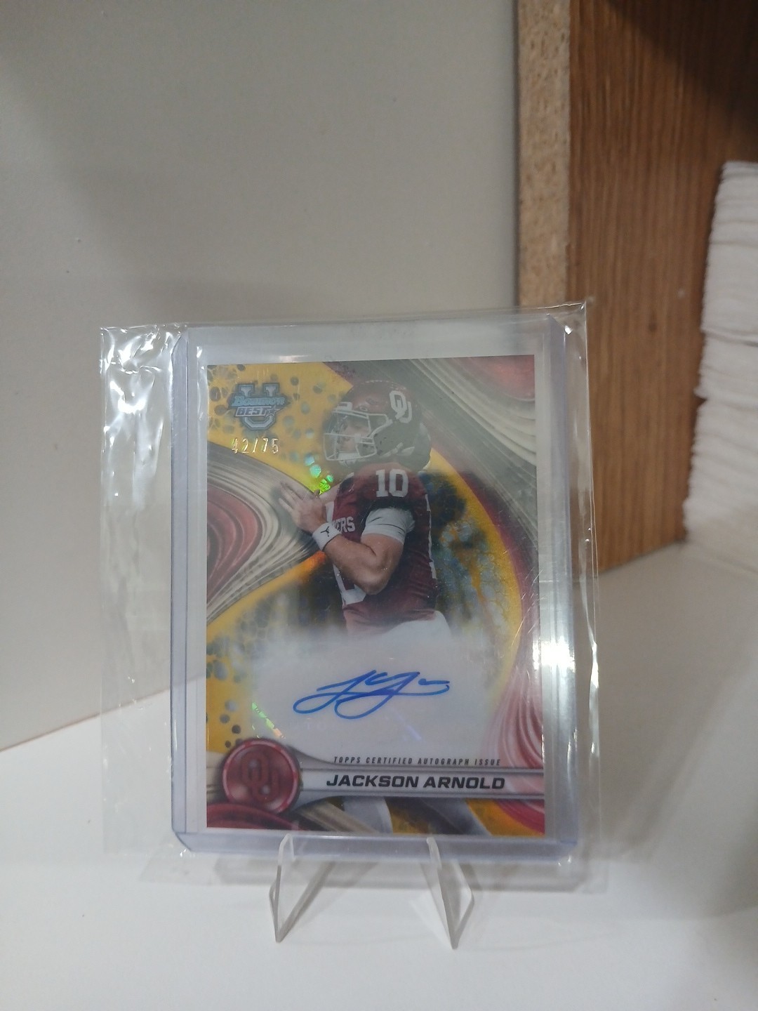 2024 Bowman's Best University - Autographs Jackson Arnold Refractor /75 (AU, RC)