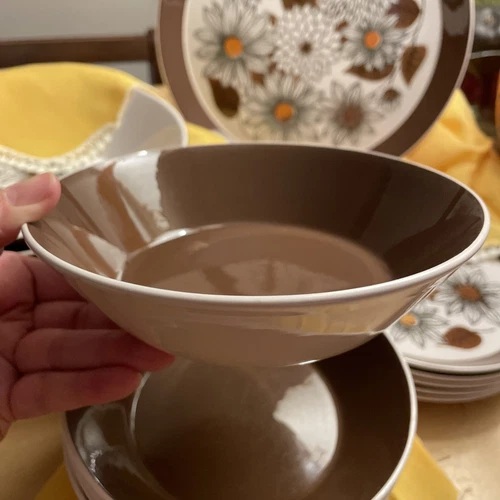 Vintage Mikasa Duplex Brown Cereal Soup Bowl 6.5” Diameter, 1.75” High Good Cond