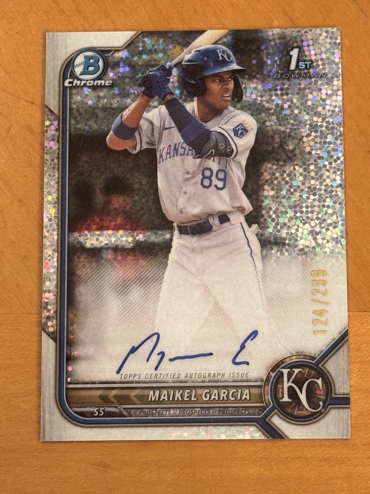 2022 Bowman Chrome Maikel Garcia 1st Speckle Refractor Auto /299 KC Royals